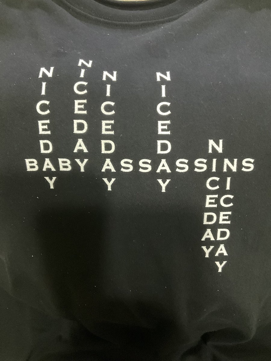 sparklecomet's tweet photo. 塚口サンサン劇場で殺し屋のTシャツ（#ベイビーわるきゅーれ ）着て皆殺しの映画ハイテンション観て献血🩸もしてきた笑
いつ見つかるかめっちゃ怖かったけど斬新❗️
マリーはフレンチ・ディスパッチにも出ててめっちゃ美人さん
若い頃こんな映画出とったんや笑 https://t.co/4zuupQqX1W