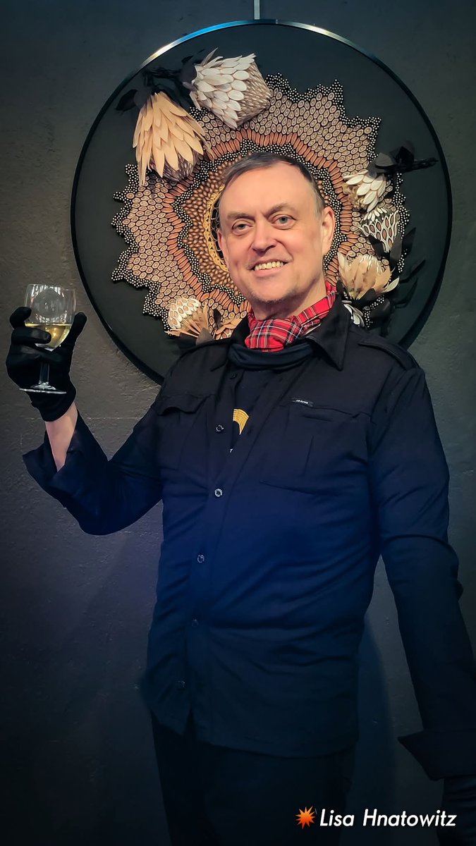 When life hands you lemons...
#artsandculture #HIGHLIGHT #AboutLastNight #fashionstyle #weightlossjourney #highsandlows #newsignatures #Creative