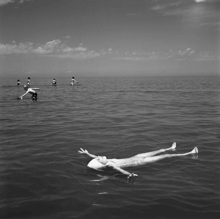 Wilmette Beach, 1968 by US photographer Vivian Maier #WomensArt