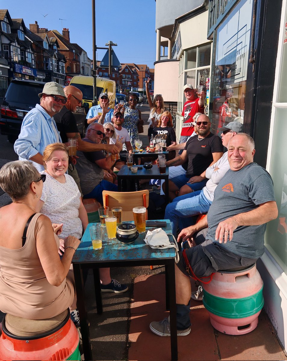 Fantastic afternoon <a href="/BrickmakersAle1/">Brickmaker's Alehouse</a> with George Simmonds Robbie Robson.  New Orleans on another level! Talk about giving it your all. Some great beers. Such a friendly team &amp; crowd. Perfect afternoon. 😊
