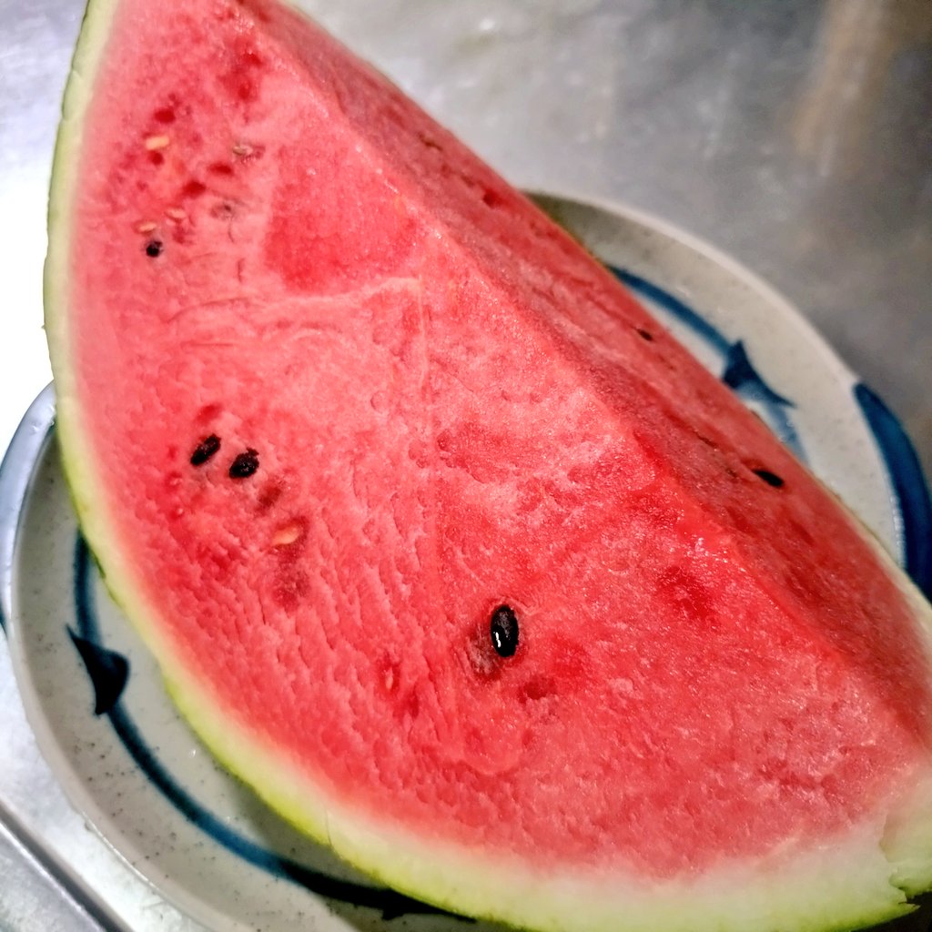 糖度13度
冷やしてカットして食べた