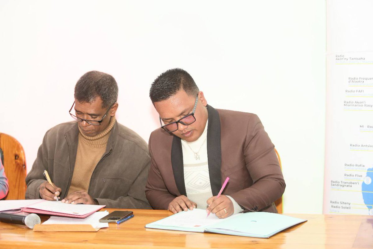 Studio Sifaka - la voix des jeunes à Madagascar tweet media
