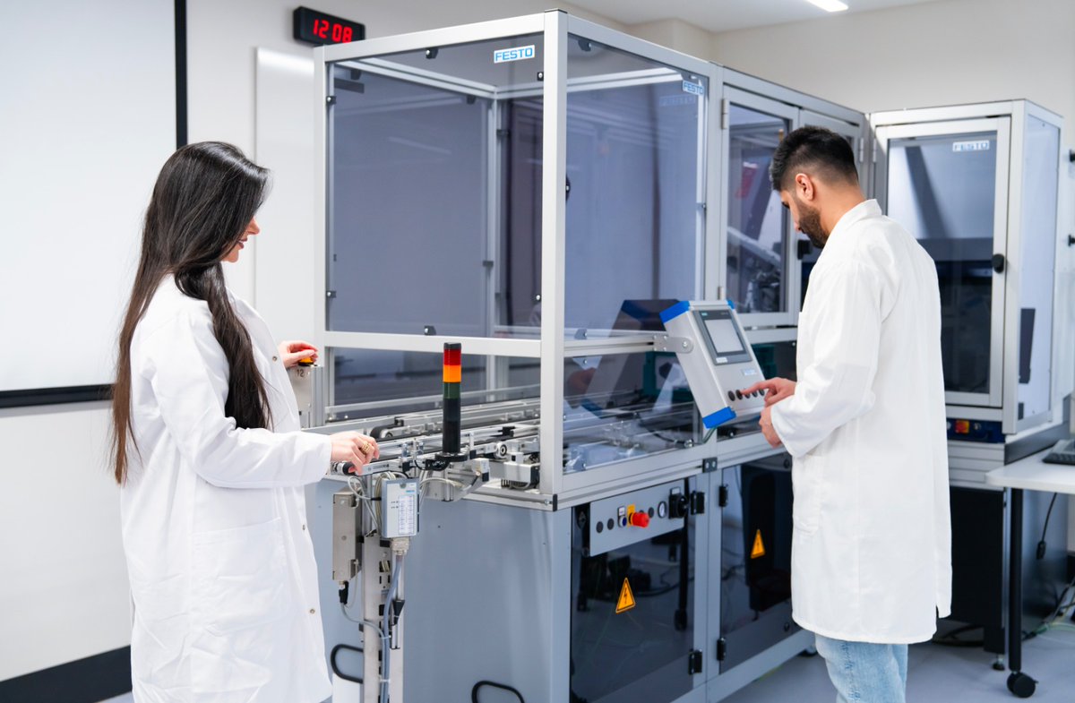 Experience the future of manufacturing at AIU’s Digital Manufacturing &amp; Automation Lab—where robotics, artificial intelligence, and smart technologies come together to shape tomorrow’s industries. 

Apply Now!
📞 22262500
📲 60924731
🔗 aiu.edu.kw

#AIU #Kuwait