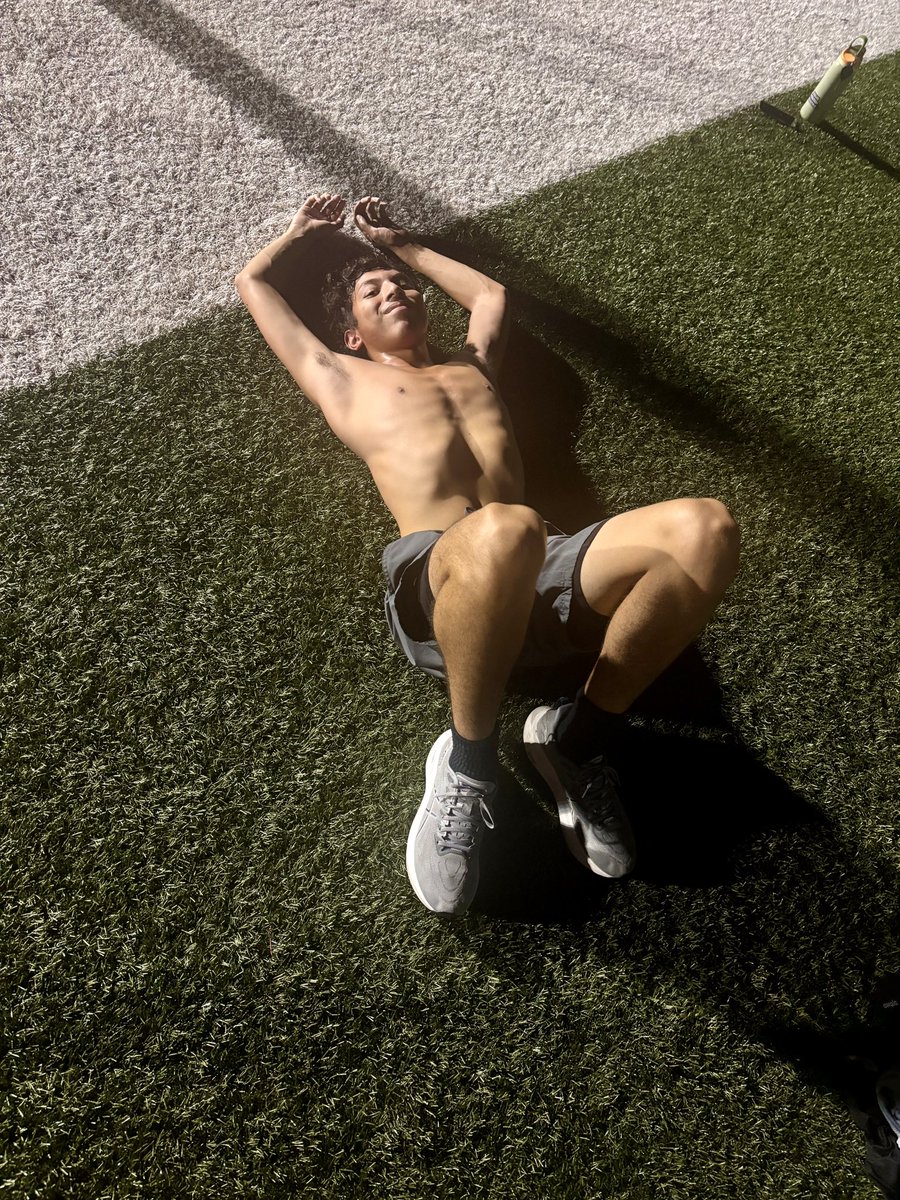 Shepardtfxc's tweet photo. The Astro boys XC team had their annual midnight madness 2-mile time trial practice under the lights to kick off the 2025 Fall season! https://t.co/w06Jf5KOo1