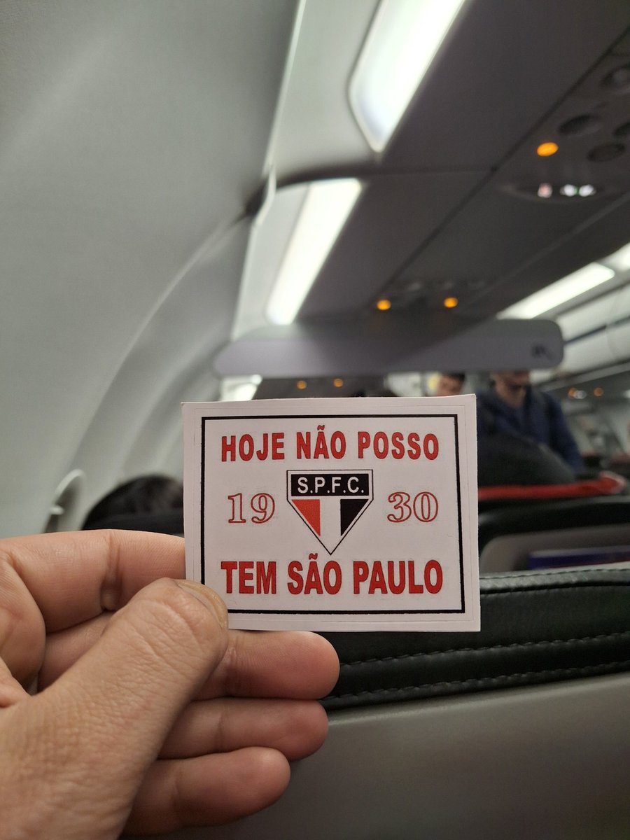 MatheusReisxx's tweet photo. QUEREMOS A QUARTA COPA! https://t.co/H0pLOjhY75