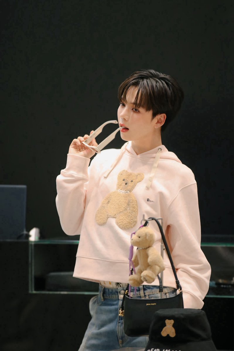 น่ารัก สวย เซกซี่ จบ!😎<a href="/cooheartt/">Cooheart 🏳️‍🌈 | คูฮ้าด</a> 

PALMANGELS X EARTHOATGOLF 
#Palmangelsbkk 
#PalmangelsBearInMind
#cooheart