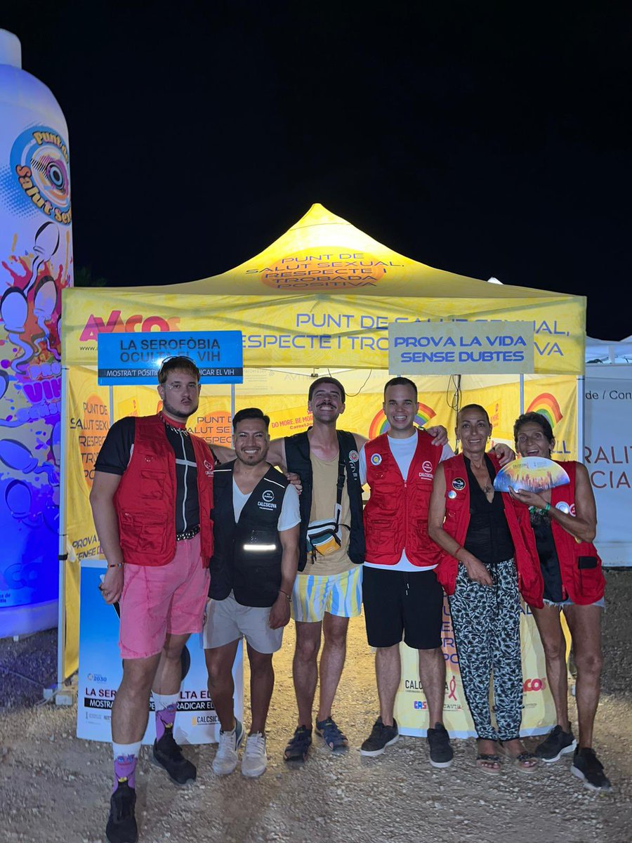 calcsicova's tweet photo. 🏁El #TourFestivalerCALCSICOVA al @MedusaFestival.
📍El punt de salut sexual, respecte i trobada positiva ofereix informació i material preventiu a les persones assistents.
#ProvaLaVidaSenseDubtes🌈 amb #CALCSICOVA❤️
👉#ExperiènciaCarnetJove
👉#OrgullDeComunitat https://t.co/1TMADK1UMK