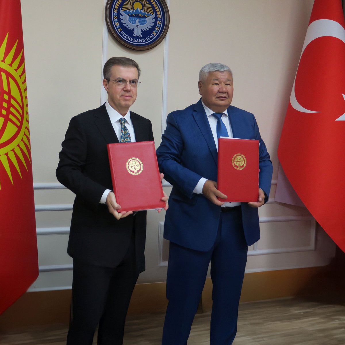 İhlas Holding, Orta Asya’nın Enerji Haritasını Yeniden Şekillendiriyor

İhlas Holding’in stratejik iştiraki Orta Asya Investment Holding, Kırgızistan Enerji Bakanlığı ile Orta Asya’nın enerji haritasını kökten değiştirecek iki büyük hidroelektrik enerji projesi için 20 yıllık