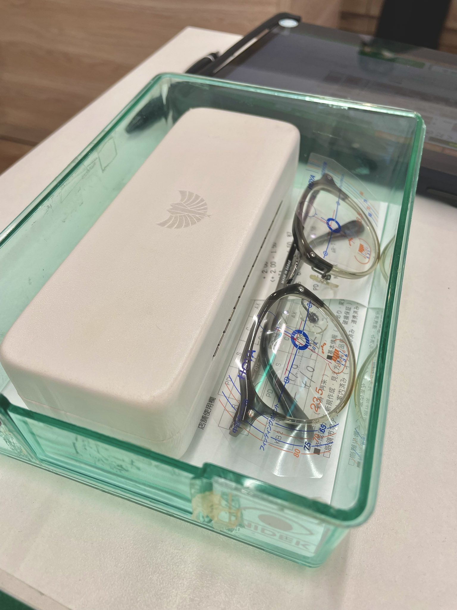 ふれにー　東京事変　OTKメガネ 極美品】東京事変 椎名林檎 OTK メガネ 眼鏡 - メルカリ