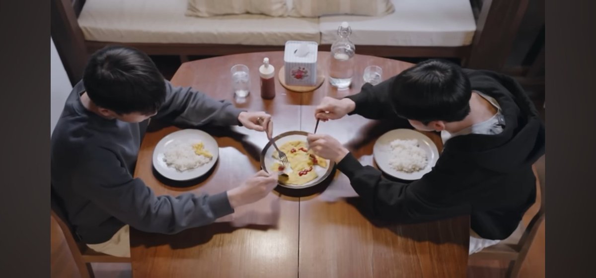 HumGC's tweet image. Poor omelette got ripped to shreds
#MyMagicProphecyEP3