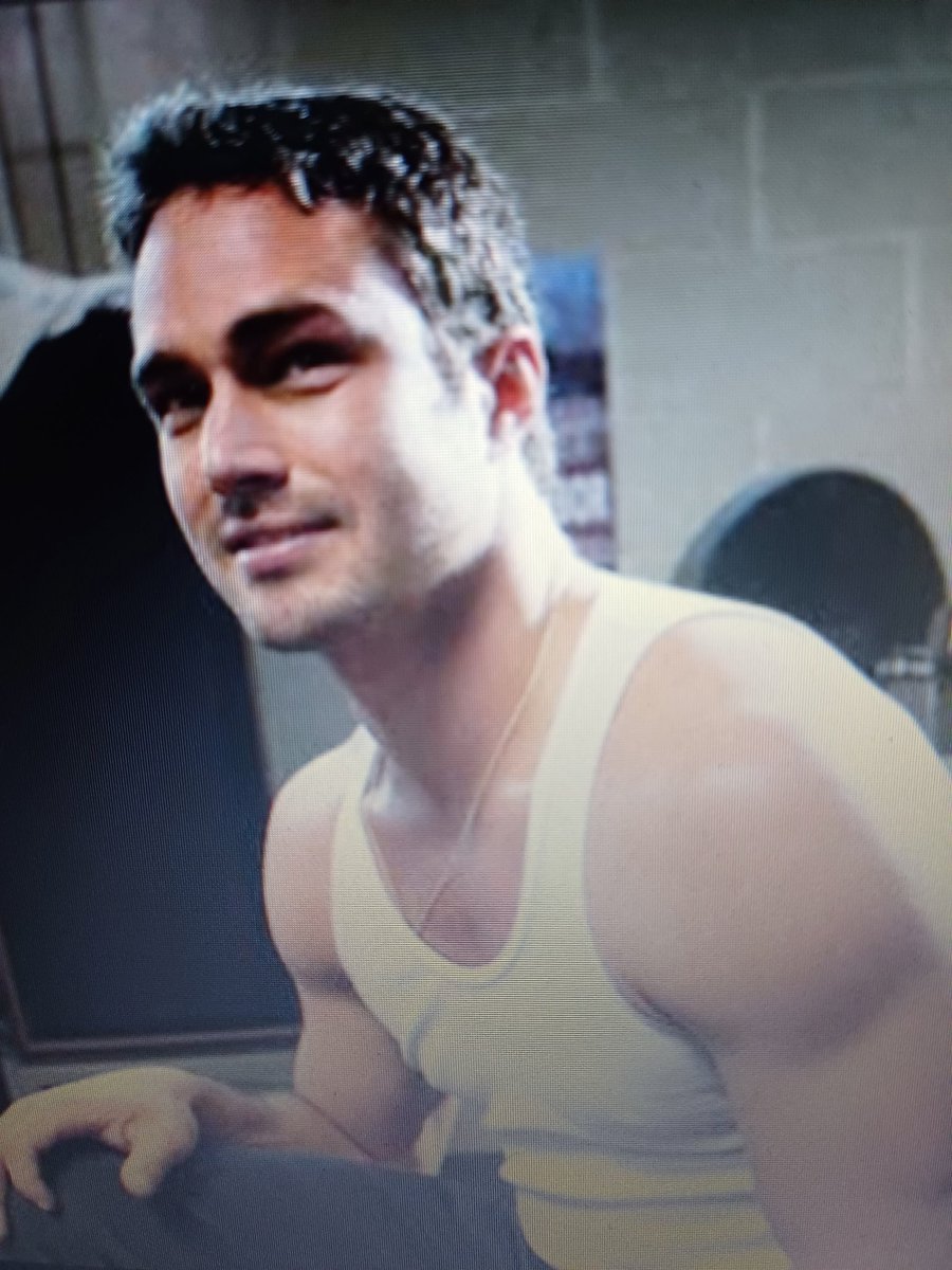 Taylor Kinney always looks 😍 🔥 👌 💖 great