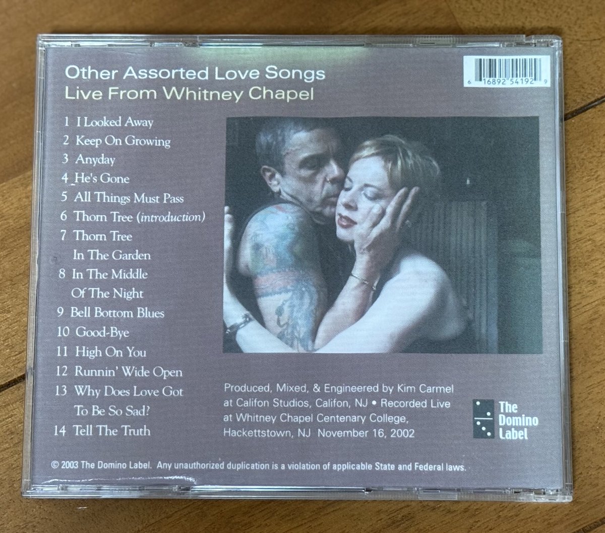 claptmania's tweet photo. #Bobby_Whitlock
偲んで2003年リリースのアルバムを聴いてる
Bobby Whitlock & Kim Carmel
Other Assorted Love Songs
Live From Whitney Chapel
November 16,2002
set
I Looked Away
Keep On Growing
Anyday
He's Gone
All Things Must Pass
Thorn Tree In The Garden
続く↓ https://t.co/PD3wAQinJw