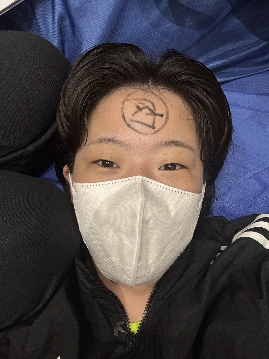 中山海々 tweet media