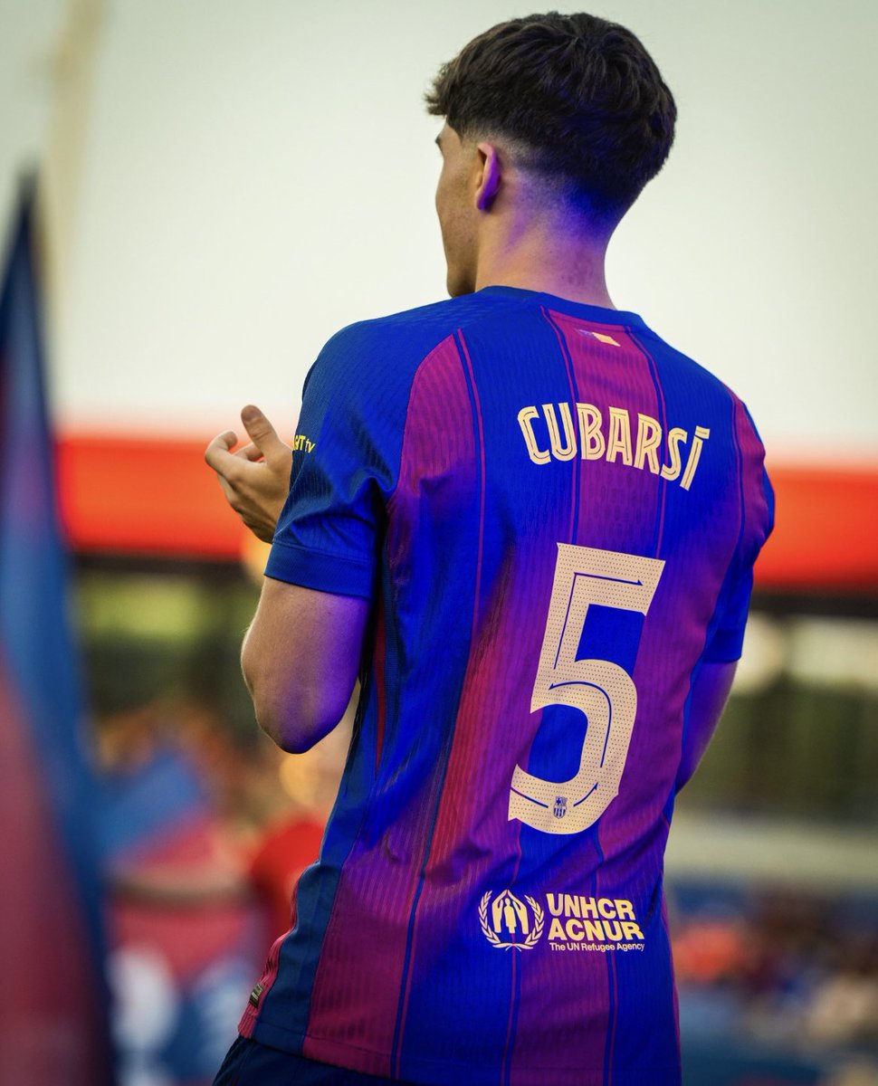 ReinaAlexiaP11's tweet photo. El futur capità del barça! 💙❤️ #cubarsí #FCBarcelona https://t.co/4VhSqiy7in