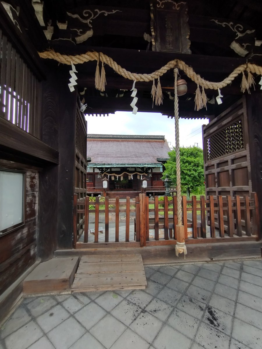 pepperpolice's tweet photo. 生憎の雨模様。墓参りのため帰省する前日の寄り道で、京都へ。ホテルチェックインまでの時間潰しに京都���付近歩きまくり。まずは、六孫王神社。
 #京都  #六孫王神社 https://t.co/TWJxzyDn4P