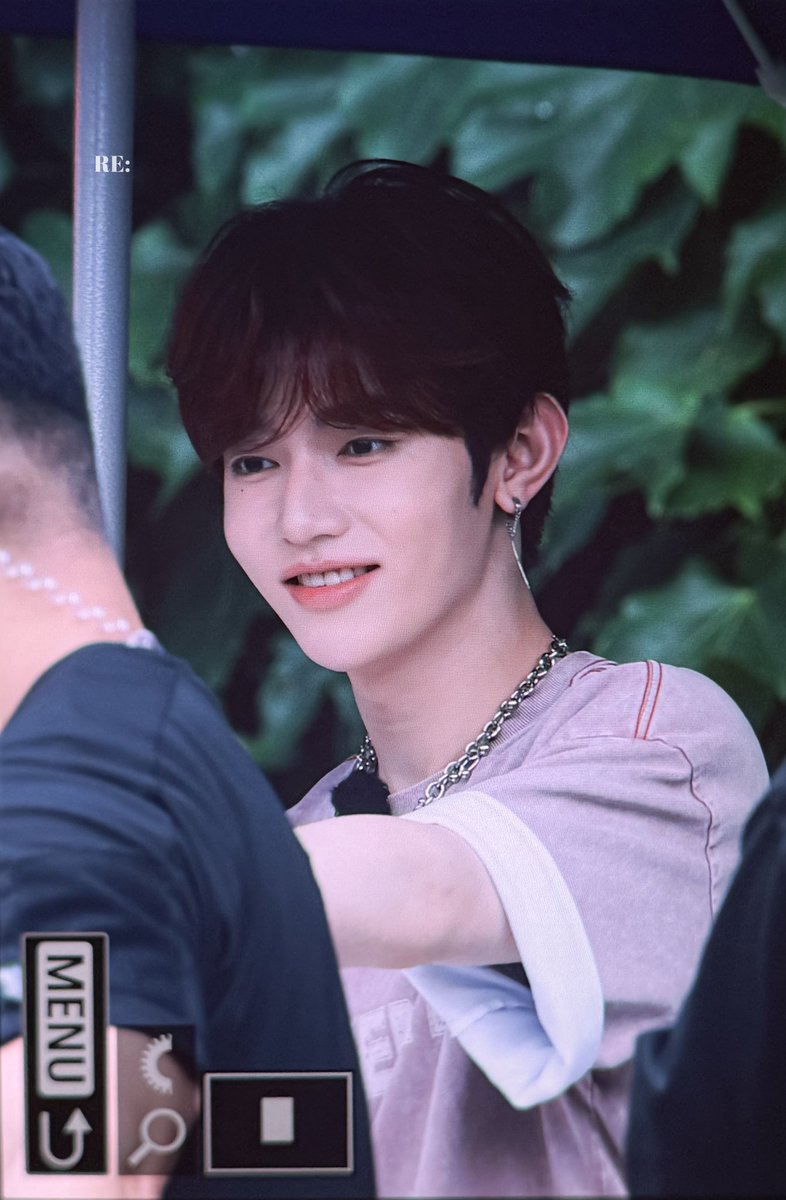 repeatplay_zh's tweet image. 250811 반짝투어 팝업

예뽀니 눈빛ㅠㅠ

#장하오 #章昊 #ジャンハオ #ZHANGHAO #ZB1 #ZEROBASEONE #제로베이스원