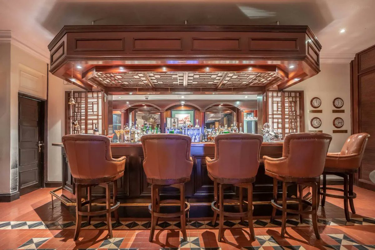 himaginism's tweet image. ナイロビのホテルを予約。あまりテンション上がるホテルがナイロビにはなかったが、その中でも洗練されているが、どこかコロニアルな感じで良い。