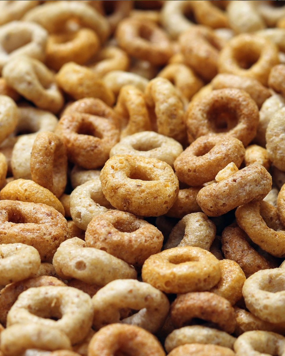 CheeriosUK tweet media