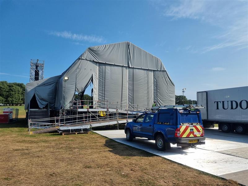 Backstage at Gone Wild Norfolk and happy to be back — patching in Wi-Fi faster than you can pitch a tent 🏕️

#gonewild #attend2it #eventwifi #eventit