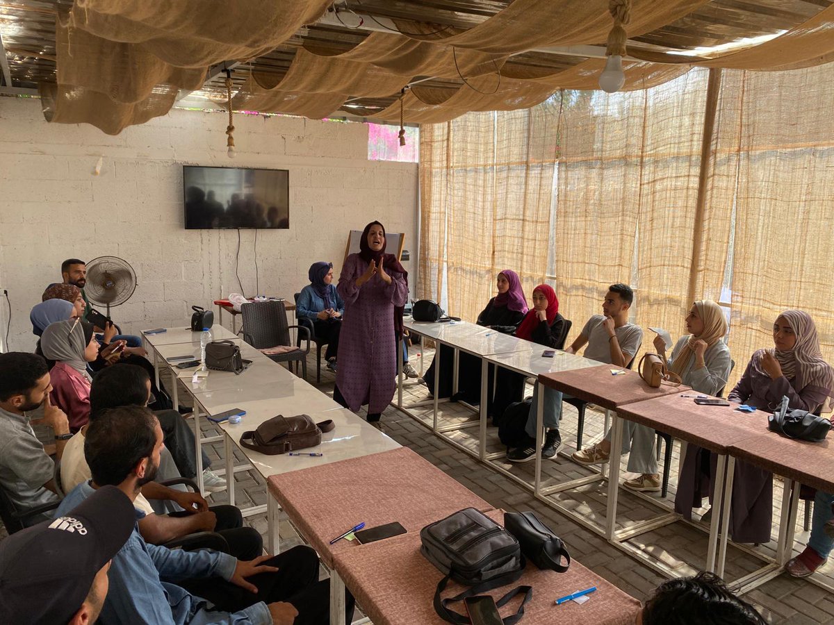 PalThink tweet media