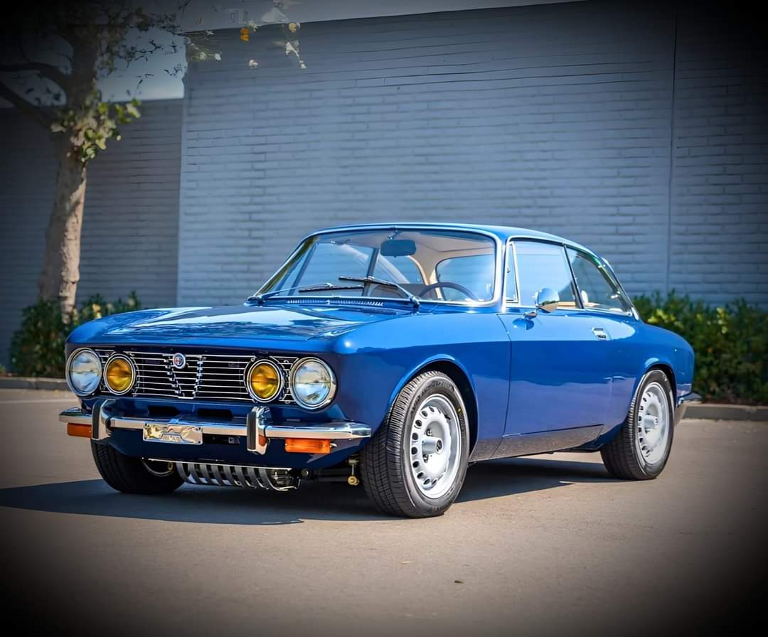 Alfa Romeo 2000 GTV