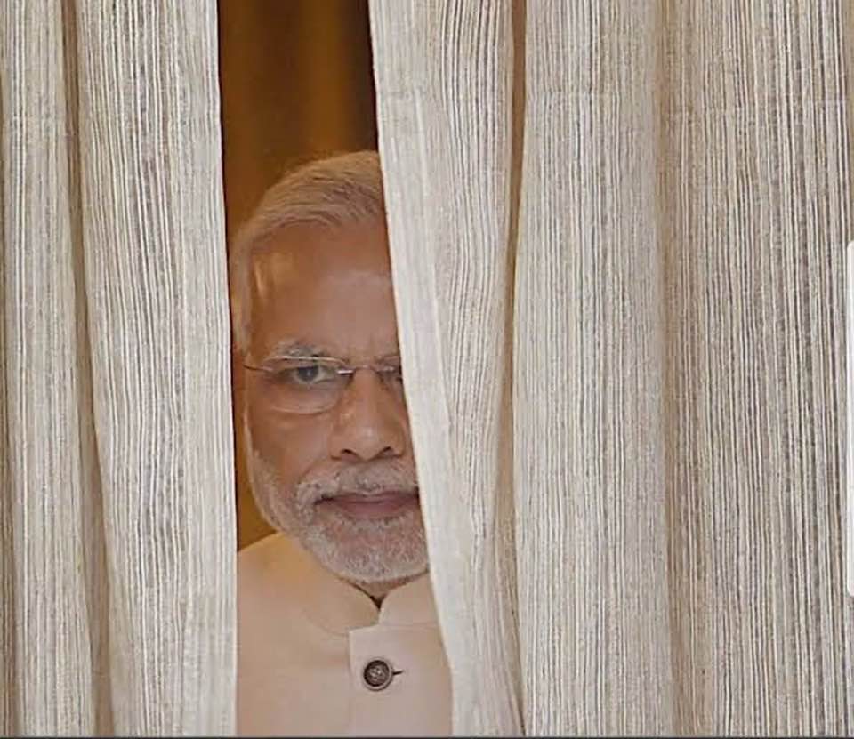 WriteToSamar's tweet photo. Every picture is worth a thousand words….
हर तस्वीर हज़ार शब्दों के बराबर होती है! #votechoriexposed #VoteChoriBJP #KenChuA #ElectionCommissionOfIndia #ElectionCommission #DelhiNCR #DelhiPolice https://t.co/id7E1YEQEr