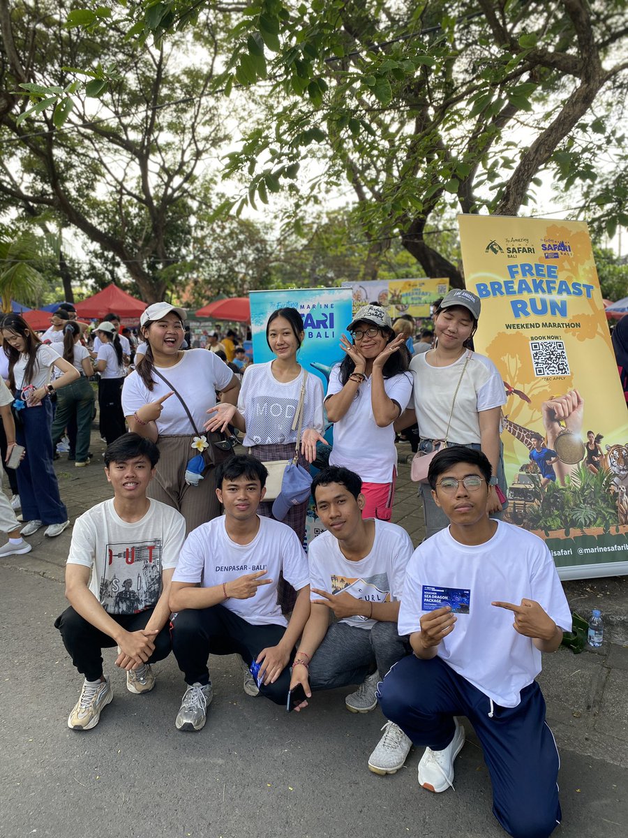kal4jivan's tweet photo. volunteer lagi🫧💭🐟 https://t.co/7zJeDDxjh1