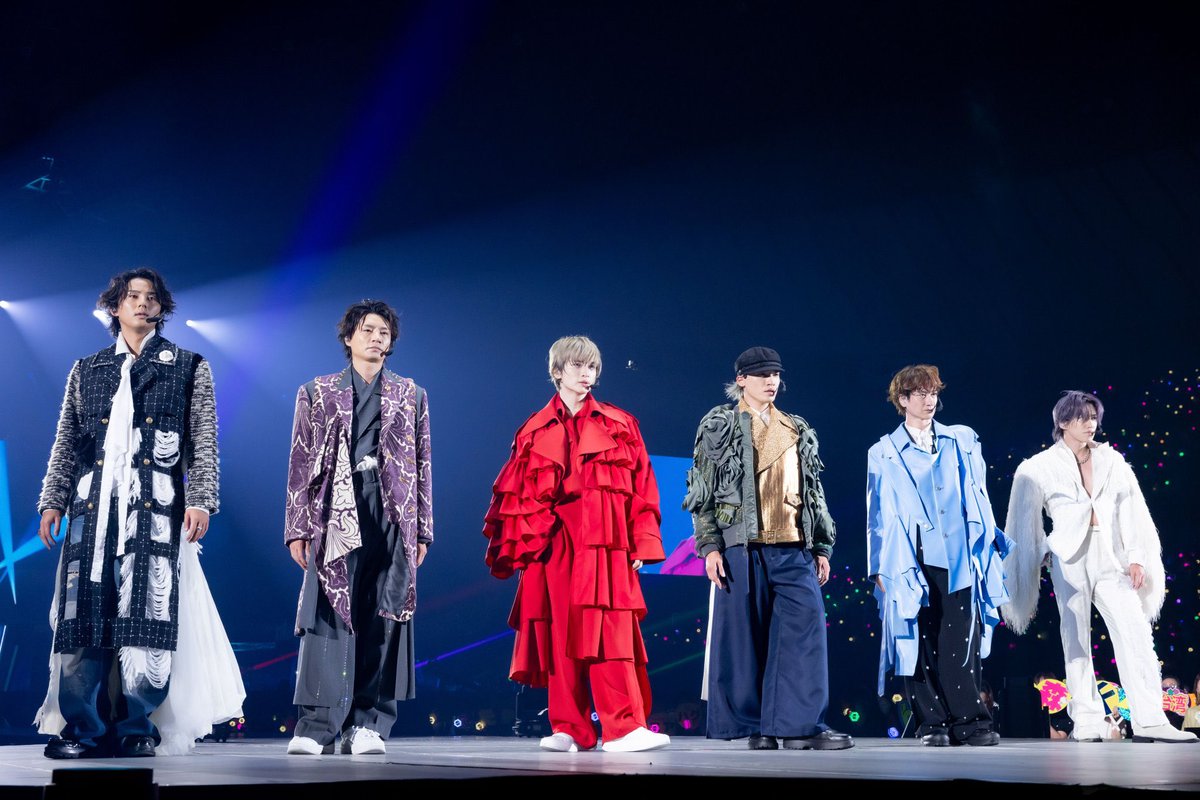 gurico02's tweet photo. ほんっとにかっこいい🥺
かっこよすぎる〜
生で見たかったなぁなんて…ね。
まだ会える機会があるだけ幸せ♡
毎日元気で健康で！が1番です！

まだまだこれからの新しい景色を
楽しみにしています！
15年目もよろしくです🌈⛸️ https://t.co/ZPmdfJegZK
