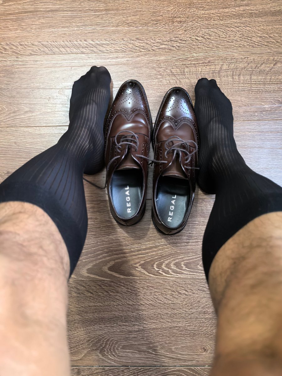 Halokkbb's tweet photo. 丝袜的味道真不是一般人可以接受得了 https://t.co/glHMEVL3eI