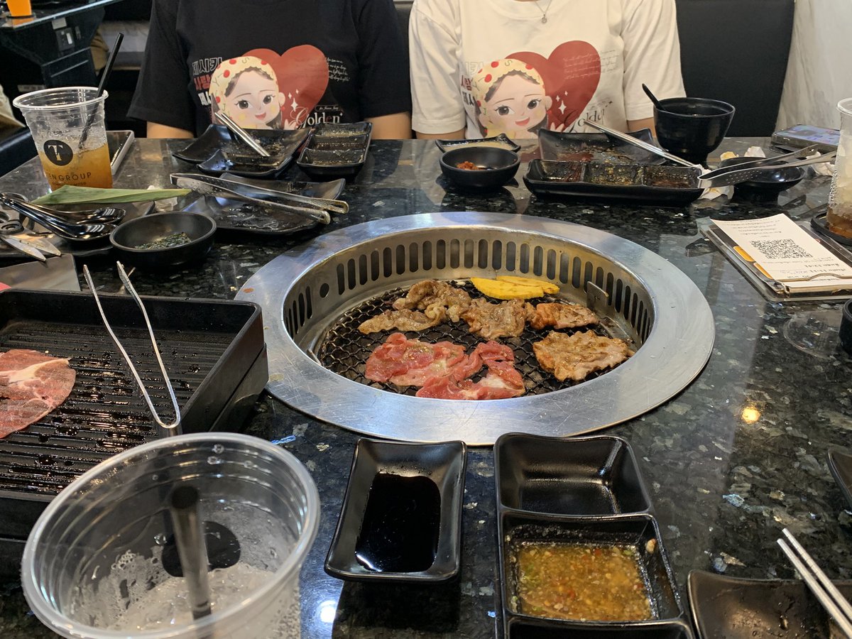 เสื้อคู่ประตูถัดไป <a href="/eeve_ITJ/">baejujueveee ||| ✨️</a> <a href="/tothemarsyj/">จองเจส 🌟 #AlwaysSYJ</a>