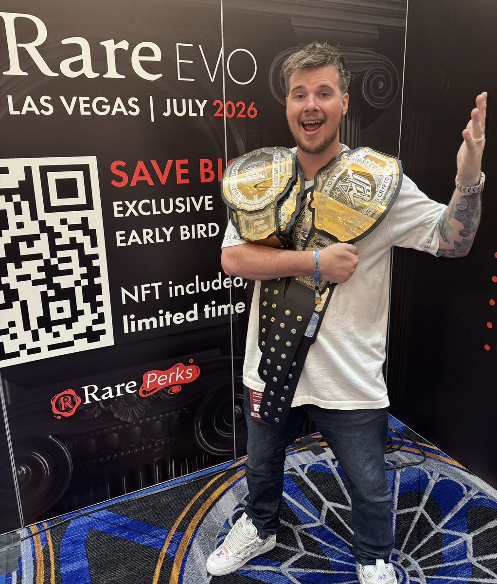 cryptiogaga's tweet image. From Pen to Platform — The Rise of @AjWritesCrypto

1/
Meet @AjWritesCrypto — a content creator who went from zero to a #crypto thought leader in just 4–5 years.
Once an anonymous writer, today one of the most followed voices in crypto education. 👇
#Blockchain #CryptoInfluencer