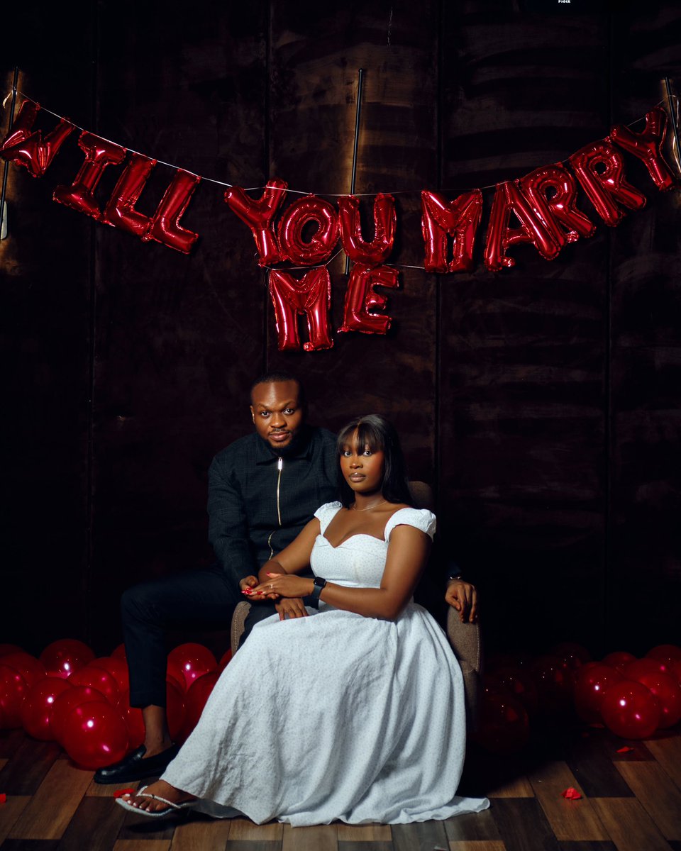 DaveMylez's tweet photo. Happily Ever After Begins Now 💍🌸 https://t.co/e6laIJeSAK