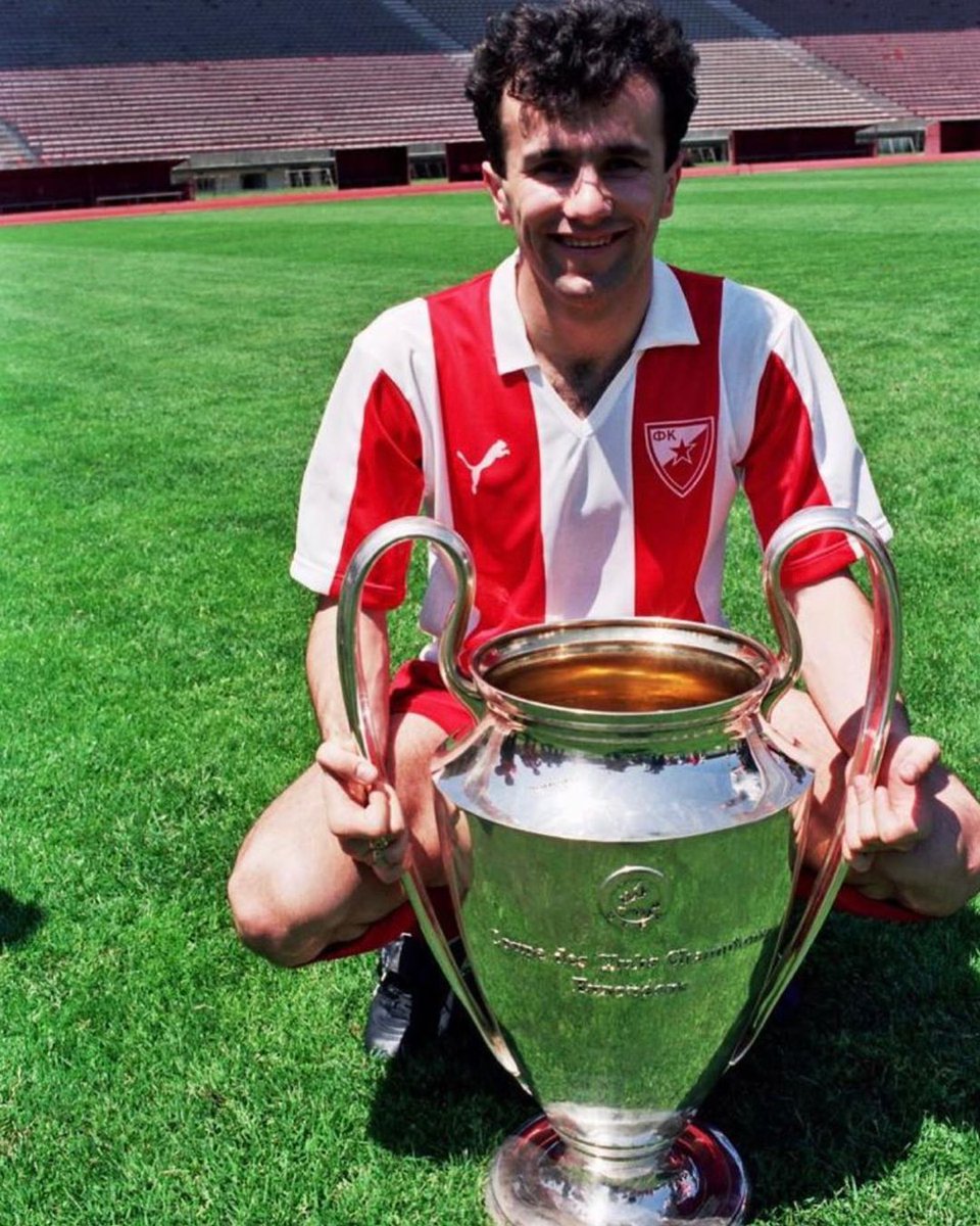 90sfootball's tweet photo. Dejan Savićević, 1991 🏆 https://t.co/U3ttOXW3VQ