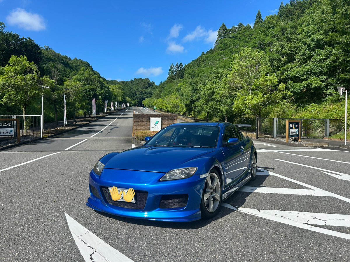jishikaw8's tweet image. 遅ればせながらエイトの日。まだ乗り換えたい車が無い。年明け壊れたけど治したからまだ乗る！
#エイトの日　#8の日　#RX8 #低床キャンピングカー