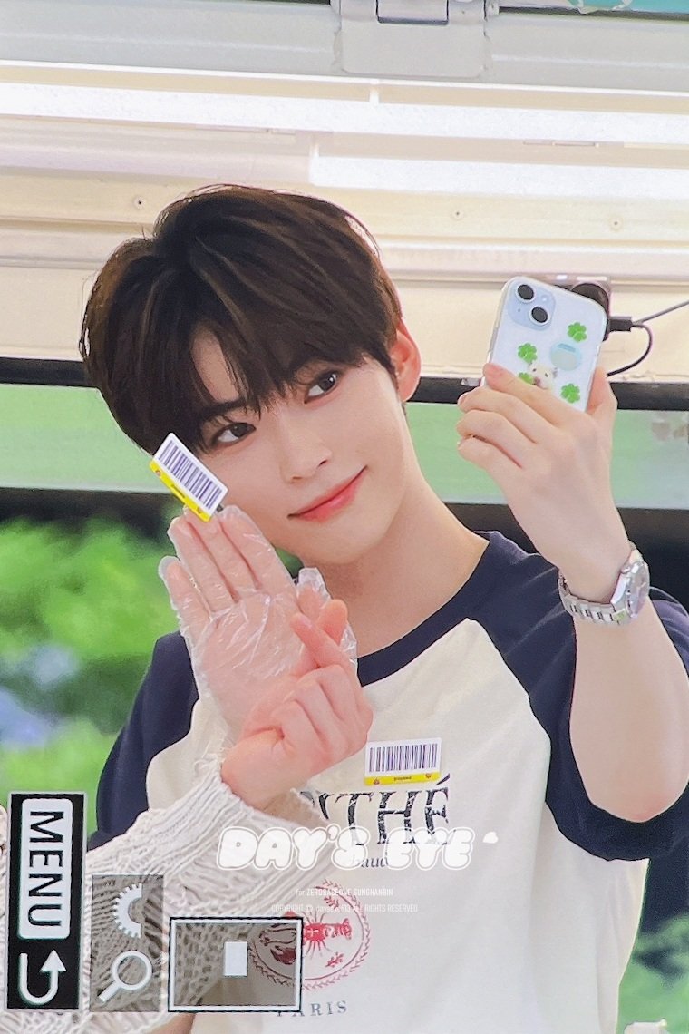dayseye613's tweet photo. 250811 반짝투어
✨️✨️
#성한빈 #SUNGHANBIN #成韓彬 #ソンハンビン #ZB1 #ZEROBASEONE #제로베이스원 https://t.co/FQ1mNXauo1