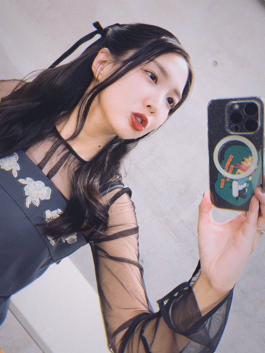 NozomiRuuuu's tweet photo. #リステップTV 出張版第1部ありがとうございました🎸❤️‍🔥まさかトークイベントなのにカナリアクラップとサイリウムが見られるなんて………初めて玄刃ちゃんのツッコミへの皆様の反応を感じれて嬉しすぎました………💚玄刃ちゃんも私もニッコリです🤘 https://t.co/qMt2HOoRzJ