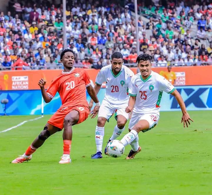 Mkadimbajnr's tweet photo. 🚨 𝐃𝐎𝐍𝐄 𝐃𝐄𝐀𝐋: Harambee Stars utility man Manzur Okwaro is set to join Egyptian side Al Masry. 🇰🇪🇪🇬
The 19-year-old has completed his medicals and will directly join the club after the #CHAN2024 tournament.
One for the future. 🌟
#AlMasry #Transfers https://t.co/42uUezMqy5