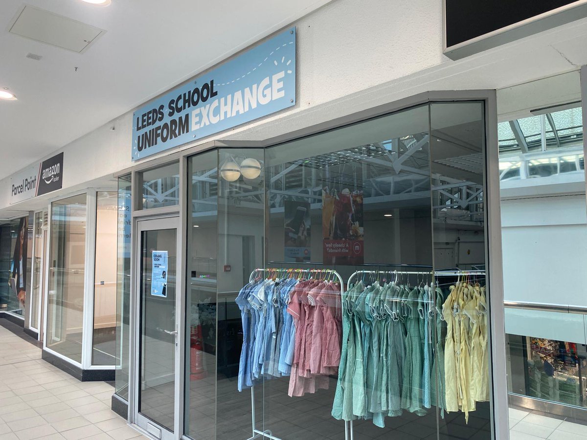 🎒✨ Free school uniforms, no questions asked! Leeds School Uniform Exchange is open today until 2pm. Just pop-in, say hi and browse through their collection of uniforms. Let’s ease those school costs and support sustainability. Find full schedule here🔗 merrioncentre.co.uk/promotions-eve…