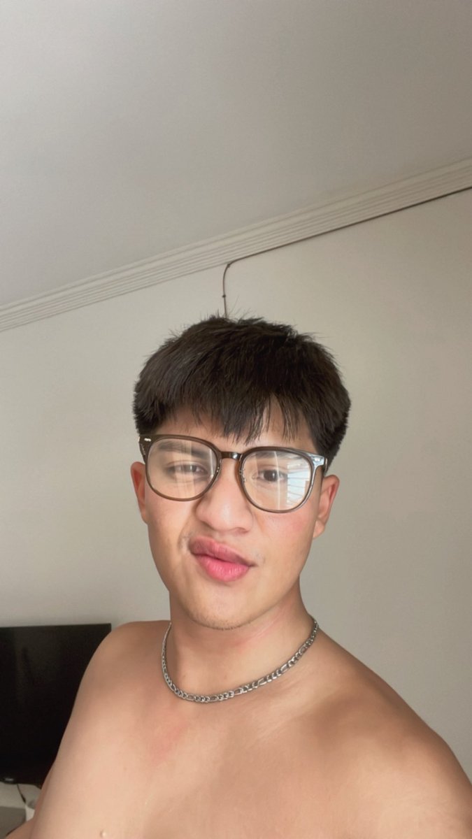 kiiyerooo's tweet photo. Pending. https://t.co/fpL7nxFsYk