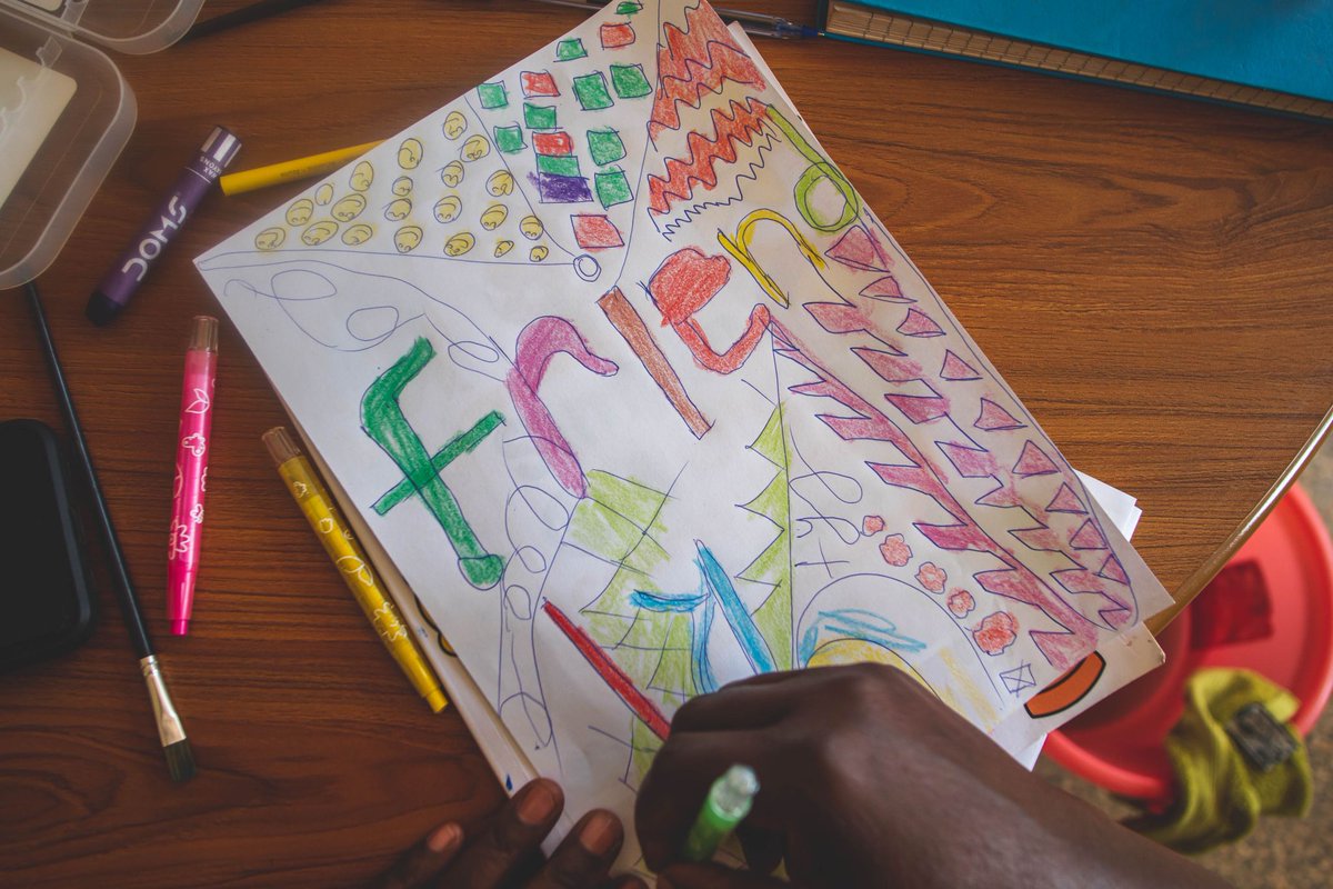 FacesUpUganda's tweet photo. We absolutely love it when #educators kick off their journey with the #Art4Educators program by diving headfirst into the joy and beauty of artistic expression!
At first, many believe they are “not artists,” but by the end of the sessions, they discover a remarkable transformation. It’s not about skill or talent; it’s all about the freedom to express, the creative process, and the joy of sharing that experience!
As educators embrace this journey, they truly realize the incredible power of art. Their enthusiasm blossom, inspiring them to bring this transformative experience to even more children.
Our friends @bangaafayo1 are thrilled to put these newfound skills into action this holiday season, and we can’t wait to see the magic unfold!
#FacesUp #ArtsEducation #communityarts