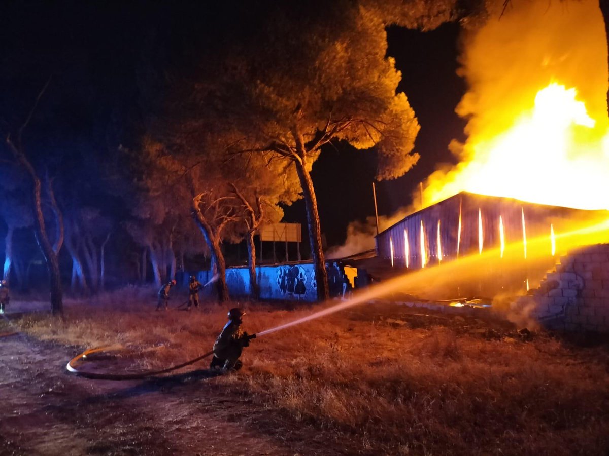 BomberosVLL tweet media