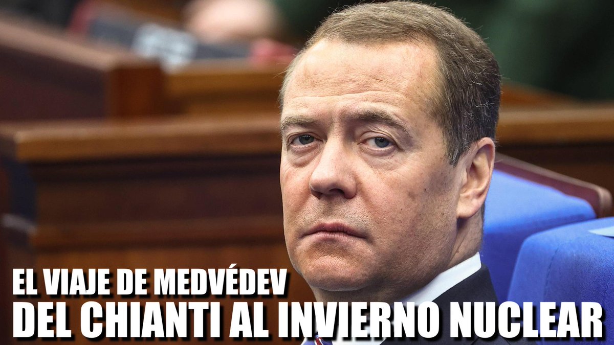 Buenos días. Hilo del día 1.265 de la guerra entre Rusia y Ucrania. Kiev resiste. Y ahí sigue Medvédev, resistiendo. De liberal modernizador a jinete del apocalipsis. Todo, en 'Crónicas de la estepa rusa'. youtu.be/CtrQ09MxVhA ¡Retuitea, dale like y comenta el video!