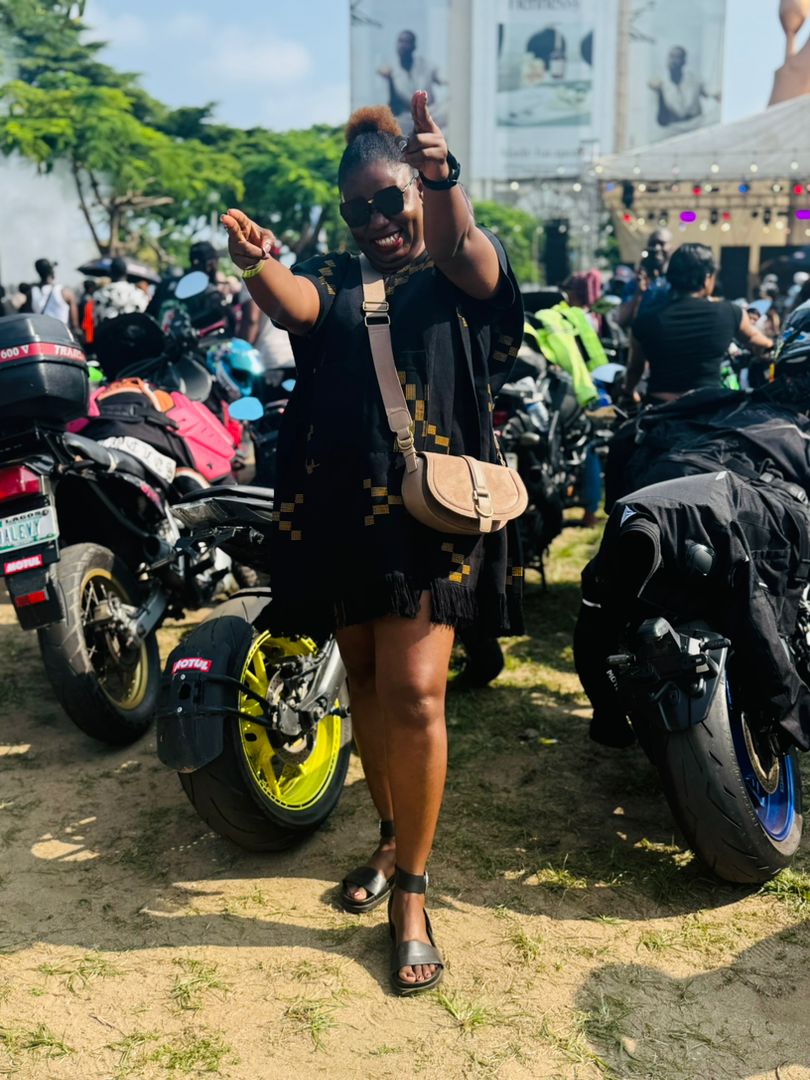 Ifeoma_Arua's tweet image. 💥 New week, same mission — FOCUS &amp;amp; CRUSH every goal in sight! 🏍️🔥
No brakes. No fear. Just momentum. Let’s ride! 🚀

#NewWeekEnergy #KeepMoving #GoalCrusher #revup