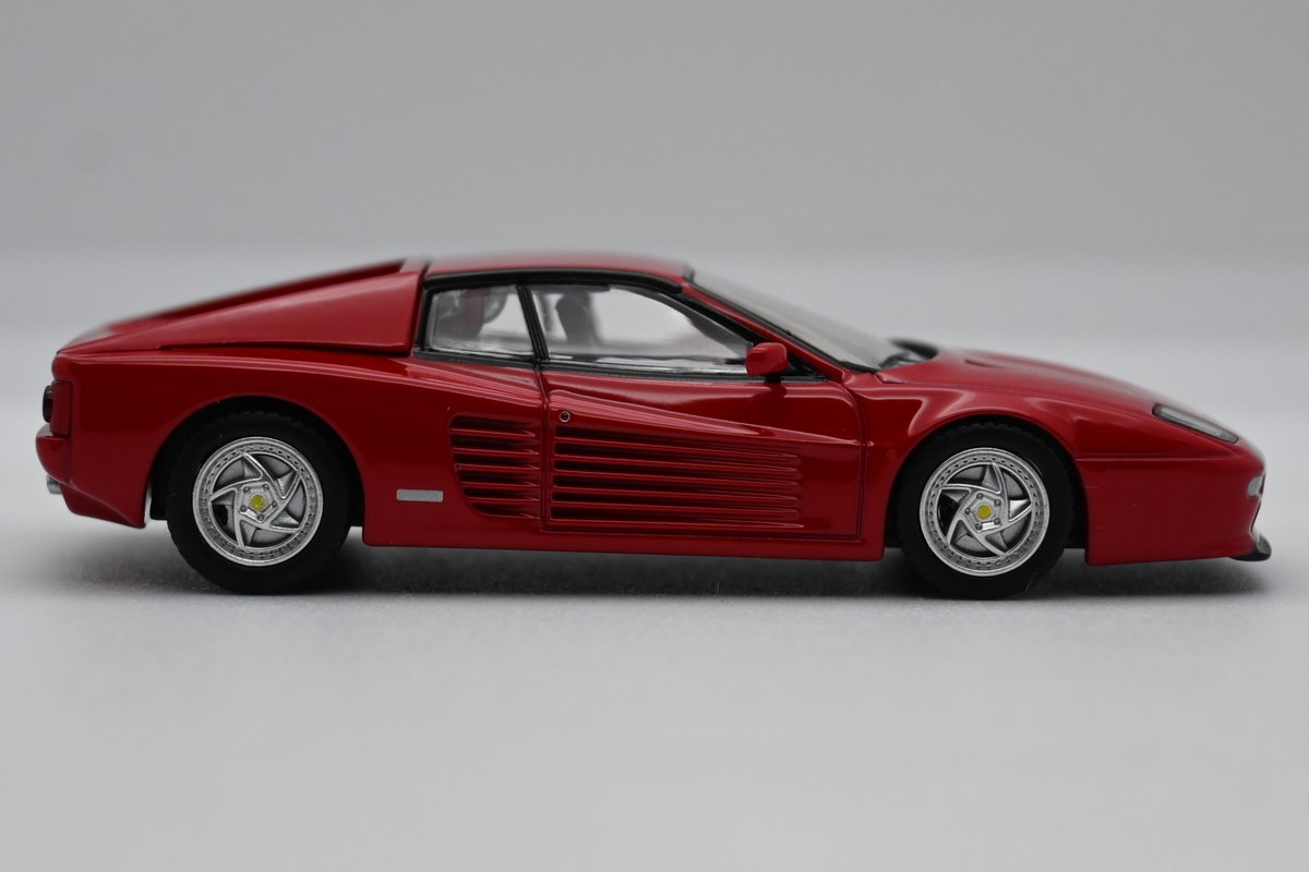 トミカリミテッドヴィンテージネオフェラーリ288GTO赤 Amazon | トミカリミテッドヴィンテージ ネオ 1/64 TLV-NEO フェラーリ