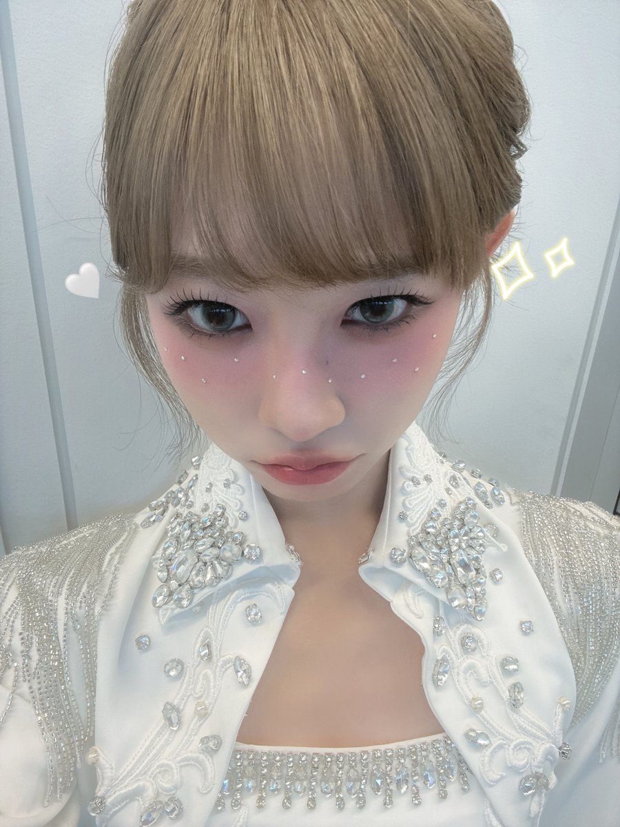 official__ME_I_'s tweet photo. 🫧 : #今日のミーアイ #SHIZUKU

愛知公演ありがとうございました！！

1年越しにこうして思い入れのある大切な地に戻って来ることが出来て幸せでいっぱいです。♡
いつも本当にありがとう；；
次は神奈川！！！待ってます！🤍

#THIS_IS_ME_I 
#ME_I #ミーアイ #미아이 https://t.co/z1pG8if1MH
