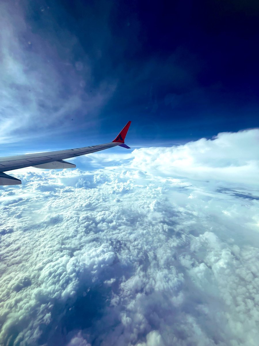 sallusalman4's tweet photo. @earthcurated #sky #India https://t.co/IsDgyR4dHZ