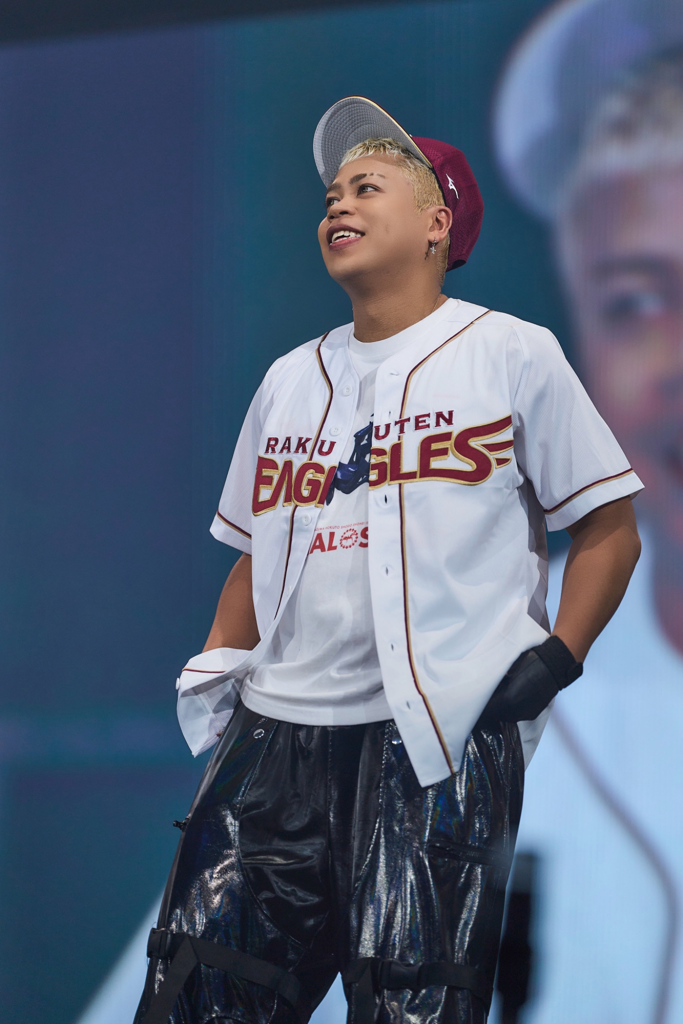 PRIMAL SPIDER ガチャ　レアクッション　吉野北人　早い者勝ち 吉野北人 サントリー ラベル缶2枚セット - メルカリ