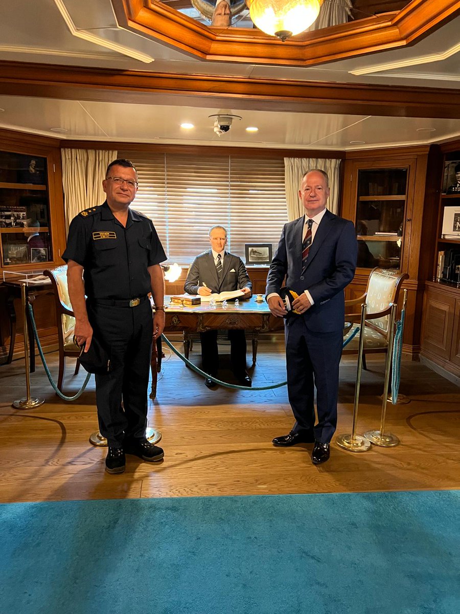 Türk Loydu’ndan İstanbul Tersanesi Komutanlığı ve Savarona Gemisine Ziyaret

Türk Loydu Vakfı Yönetim Kurulu Başkanı Prof Dr. Oral Erdoğan İstanbul Tersanesi Komutanı Tümamiral Recep Erdinç Yetkin’i makamında ziyaret etti.