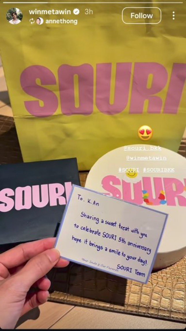 Look the chronology of these events 😅
* Ling starts hanging out with Anne &amp; Kim
* Win starts liking Anne auntie’s posts
* Kimmy gets Souri 
* Ling promotes Kimmy’s brand 🤭
* Anne gets Souri
Anne auntie approves Winling🤩
#winling 
#linglingkwong‌ 
#LingOrm 
#winmetawin️️