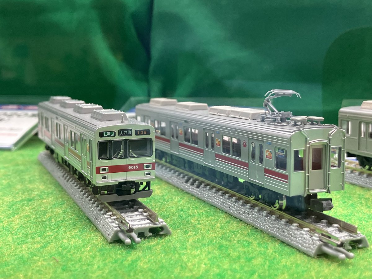 tkk103series's tweet photo. ＧＭブースにて…東急車各種試作品。
8500系8614F『伊豆のなつ号』はデハ8700形に不緩解表示灯を再現するとの事。
6020系50番台は既存製品のバリエーション展開と言った感があります🤔
#JAM_convention #東急　#Model_Greenmax #東急8500系　#東急1000系　#東急9000系　#東急6020系 https://t.co/PLNlzTWXiF